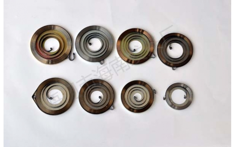 機械表中發(fā)條運行的原理和結(jié)構(gòu)